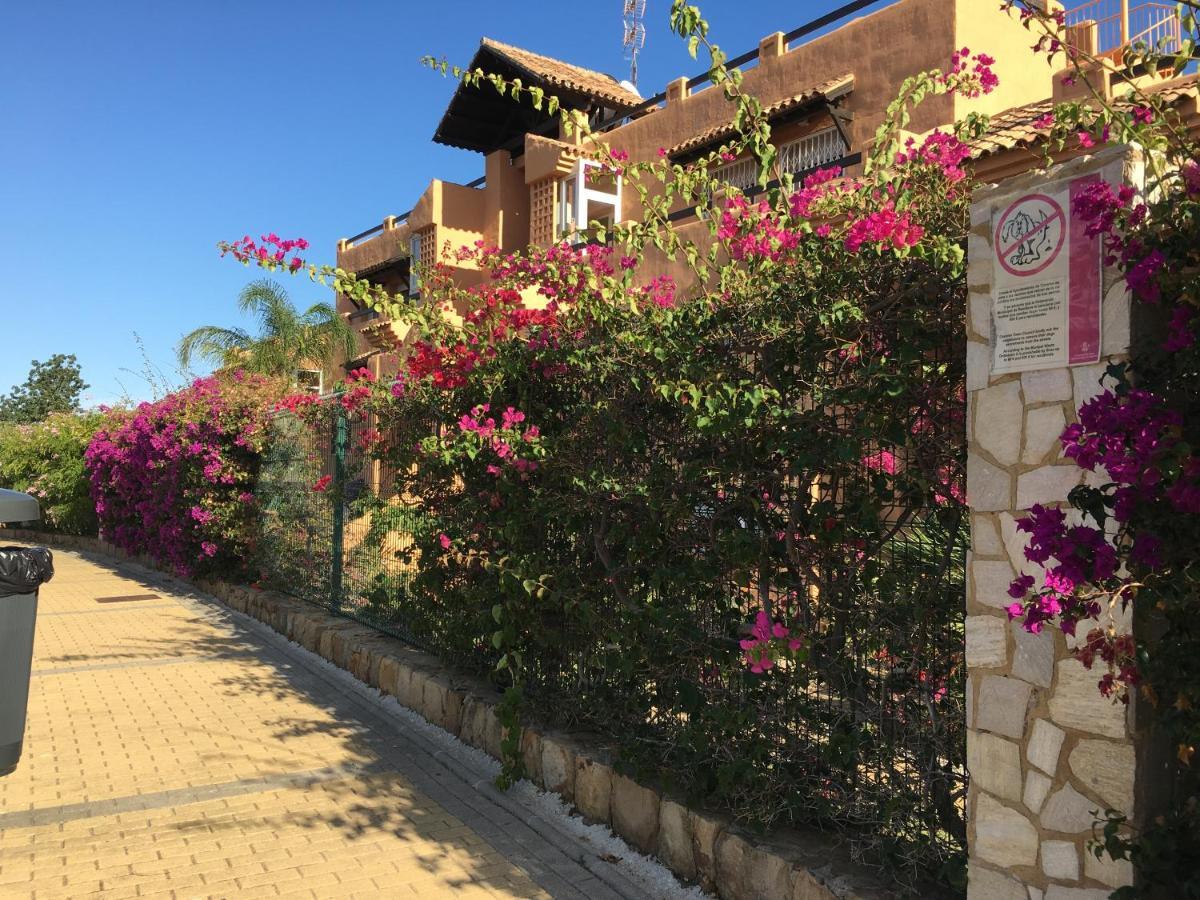 Casares Vacations Apartment Exterior photo